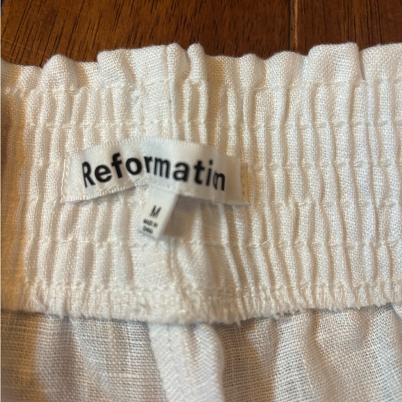 NWT Reformation white LINEN shorts! Luxury! Beachy! Boho ! Sz M - Picture 3 of 5